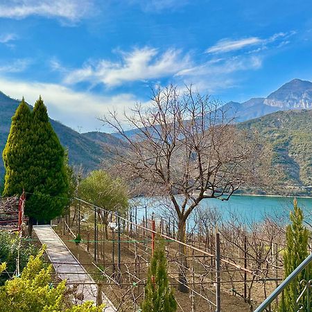 Lakeview Escape Koman Экстерьер фото