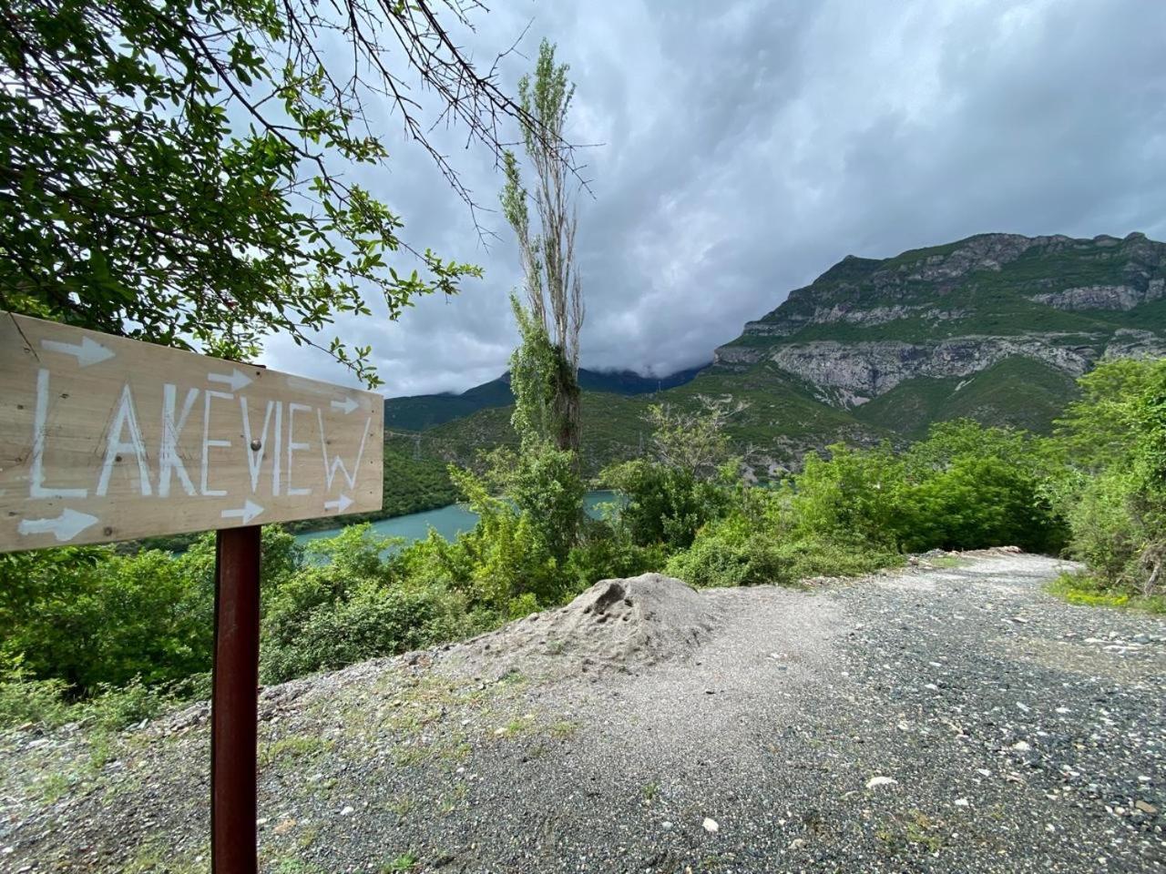 Lakeview Escape Koman Экстерьер фото