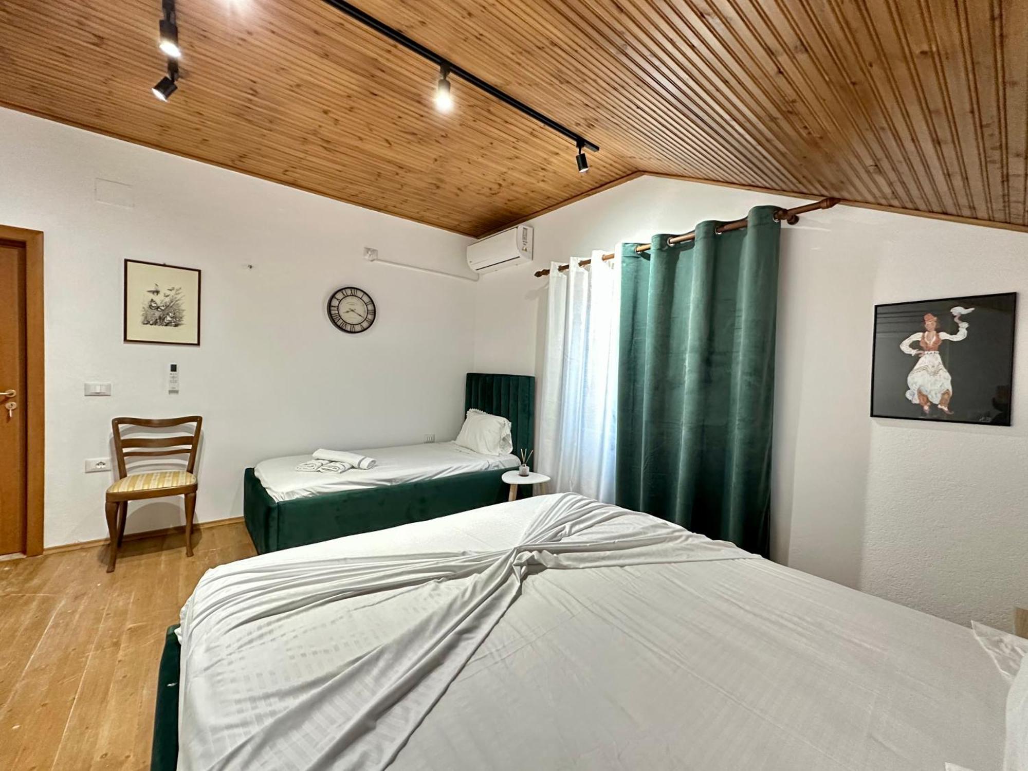 Lakeview Escape Koman Экстерьер фото